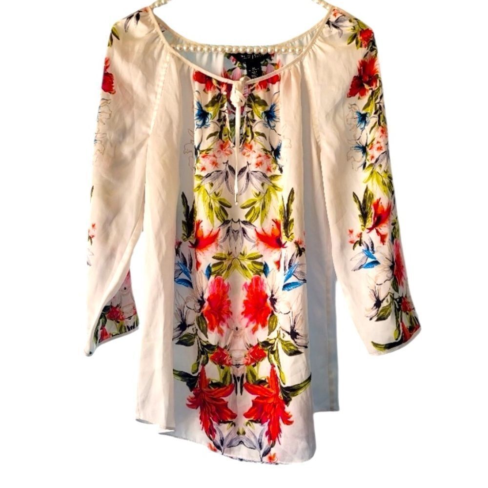 White House, black market Floral Print Women's Top XXS